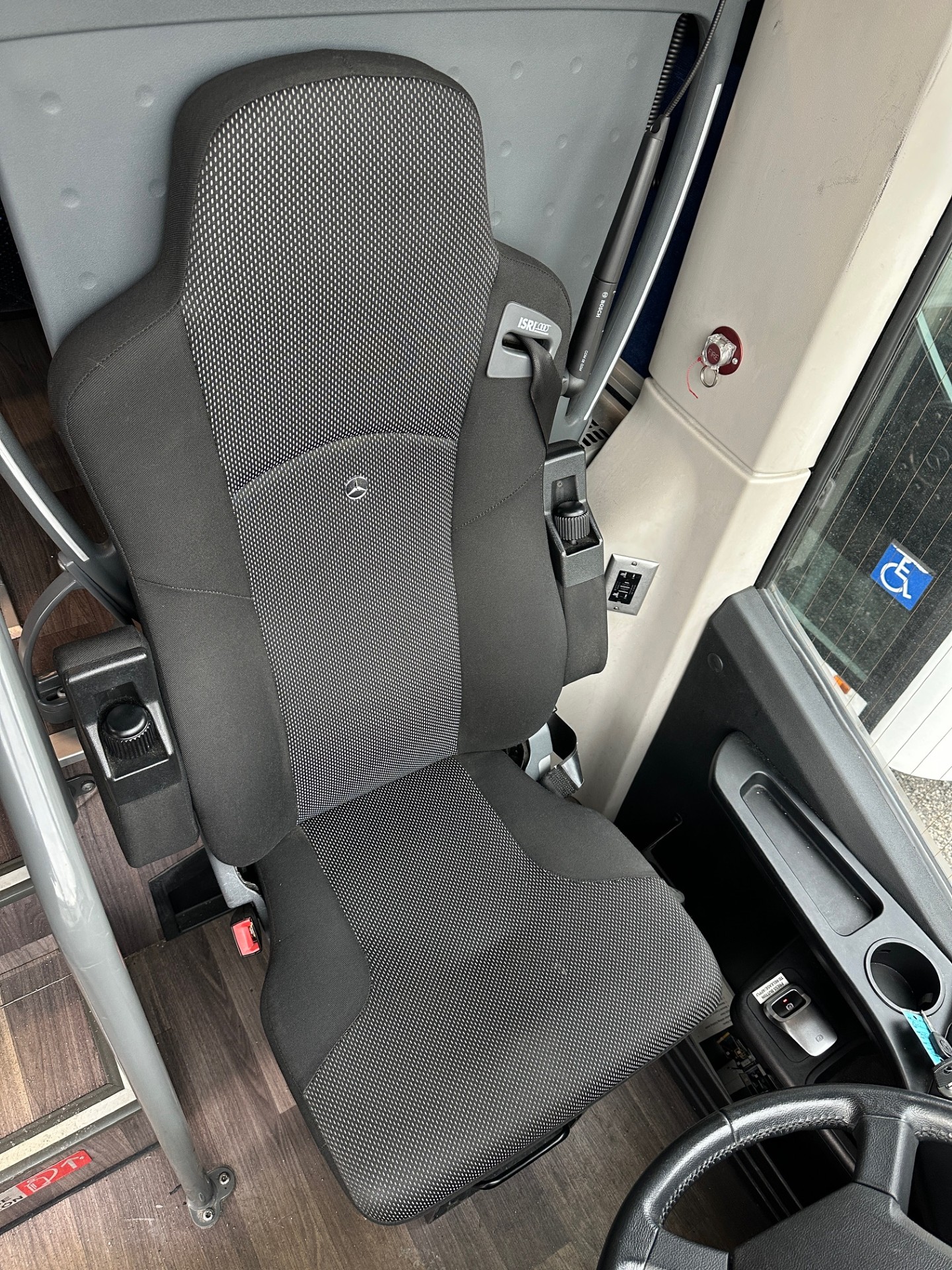 UTB91621 – Mercedes-Benz – Tourrider Premium bus image