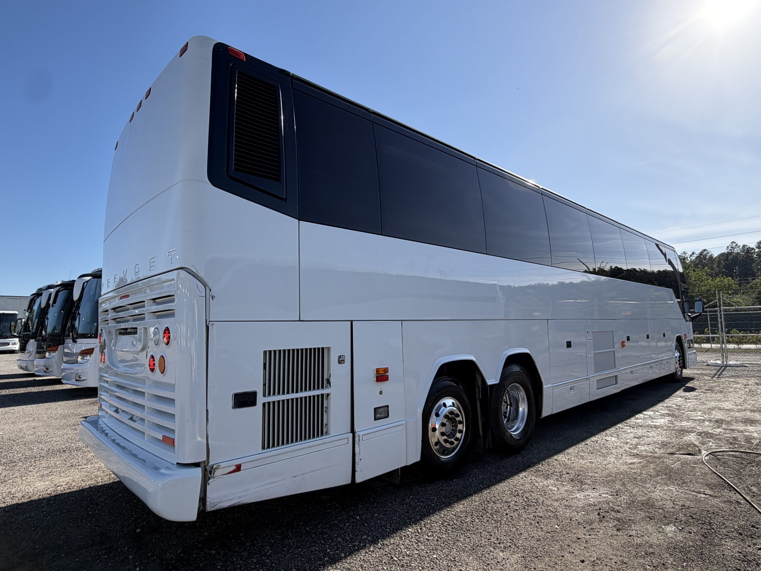 UP11313 bus image