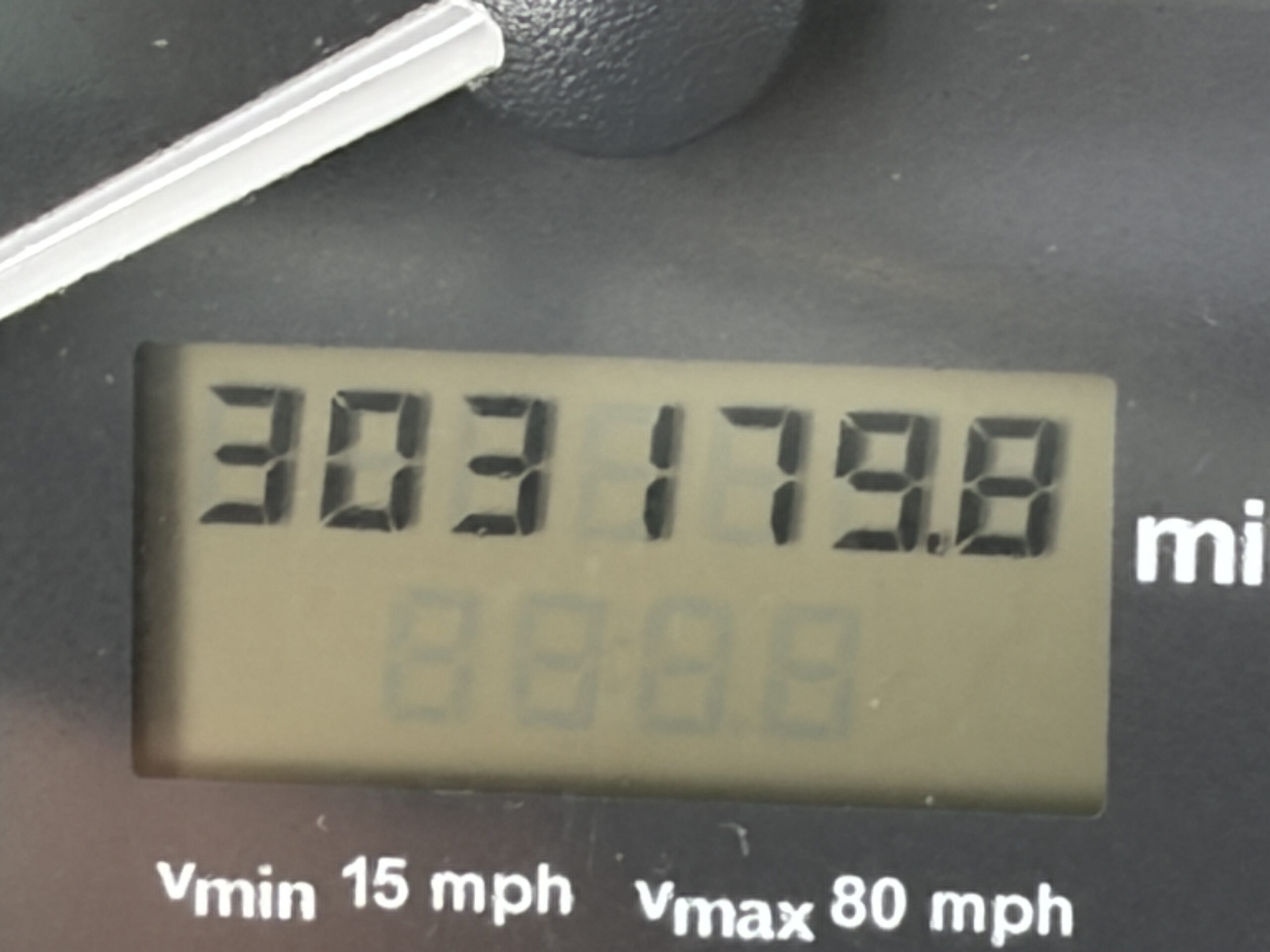 UV49471 bus image