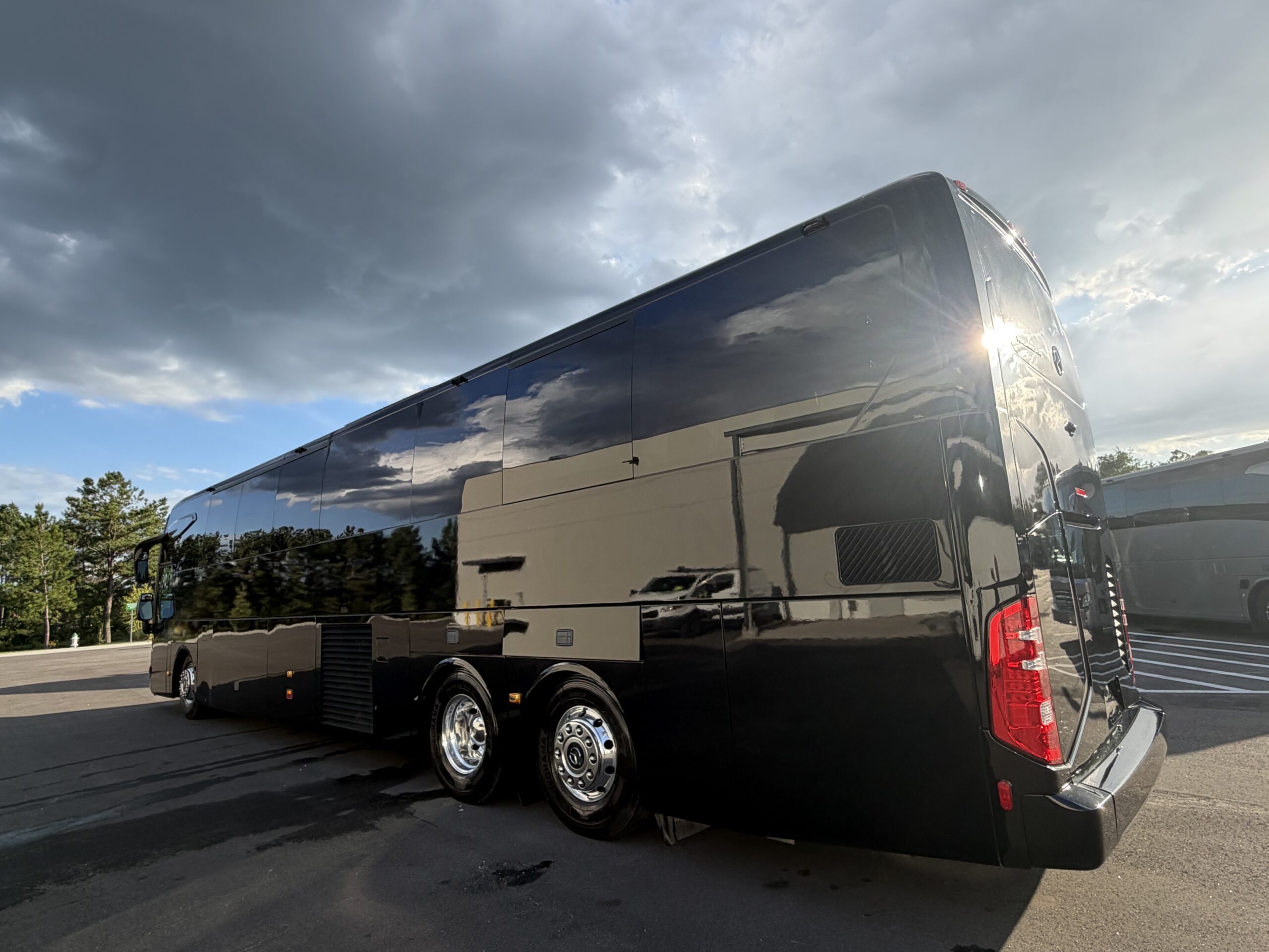 UTP00779 bus image