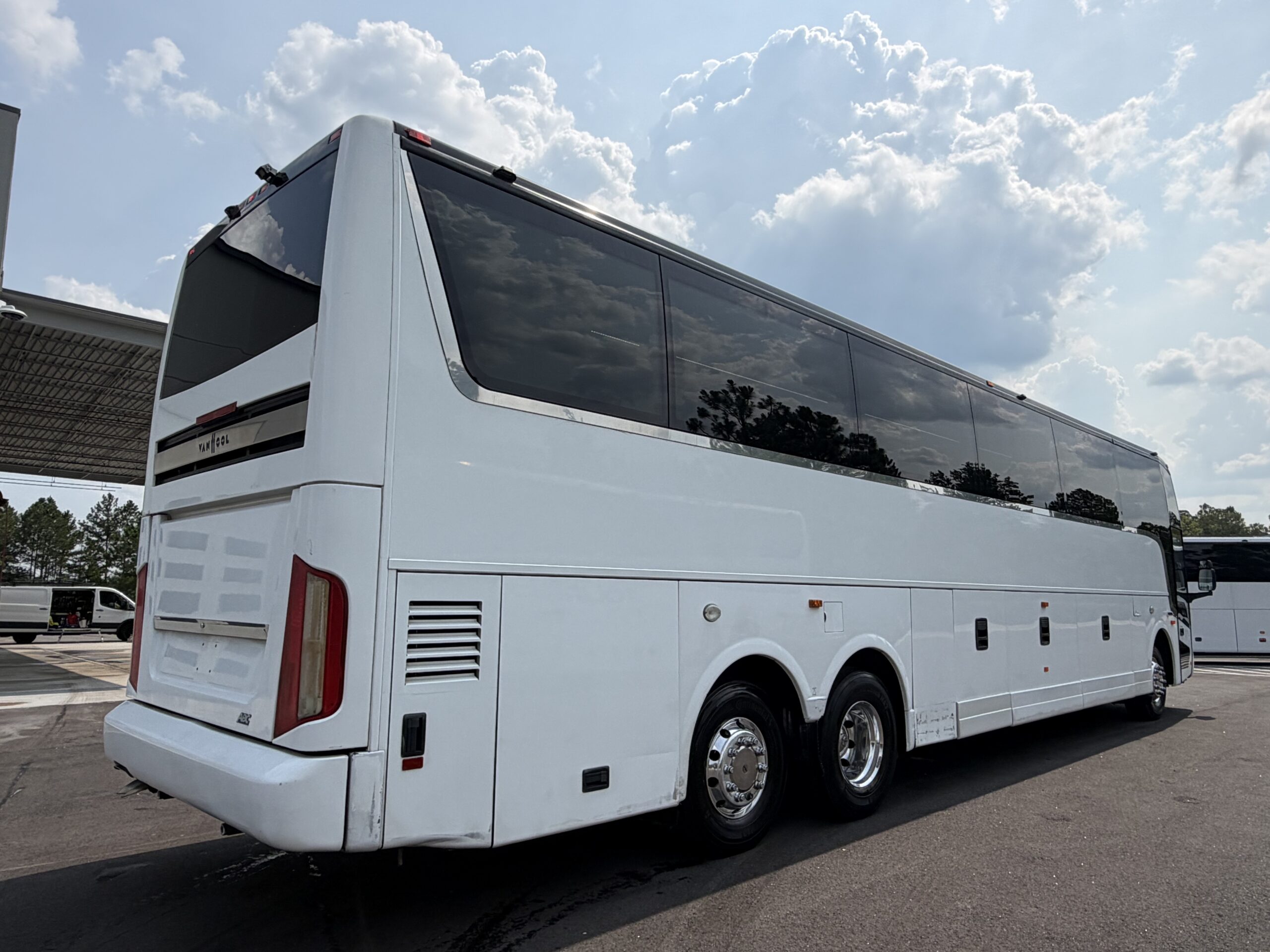 UV41441 bus image
