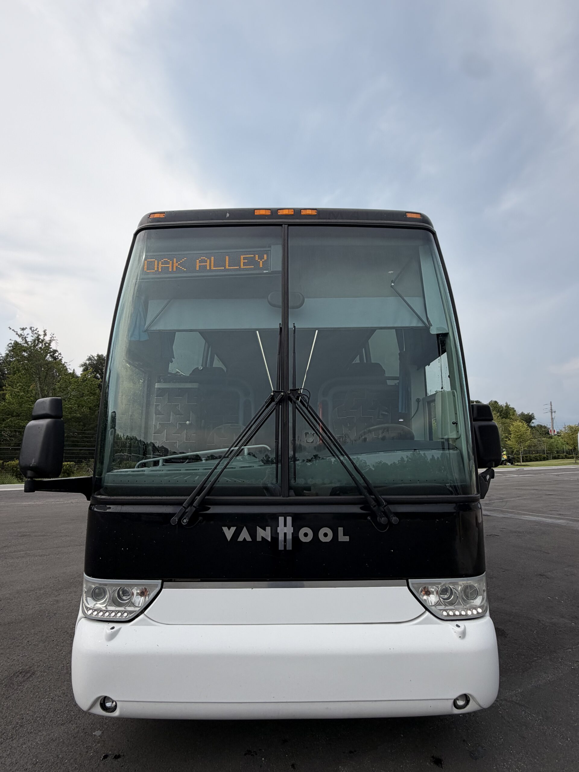 UV41443 bus image