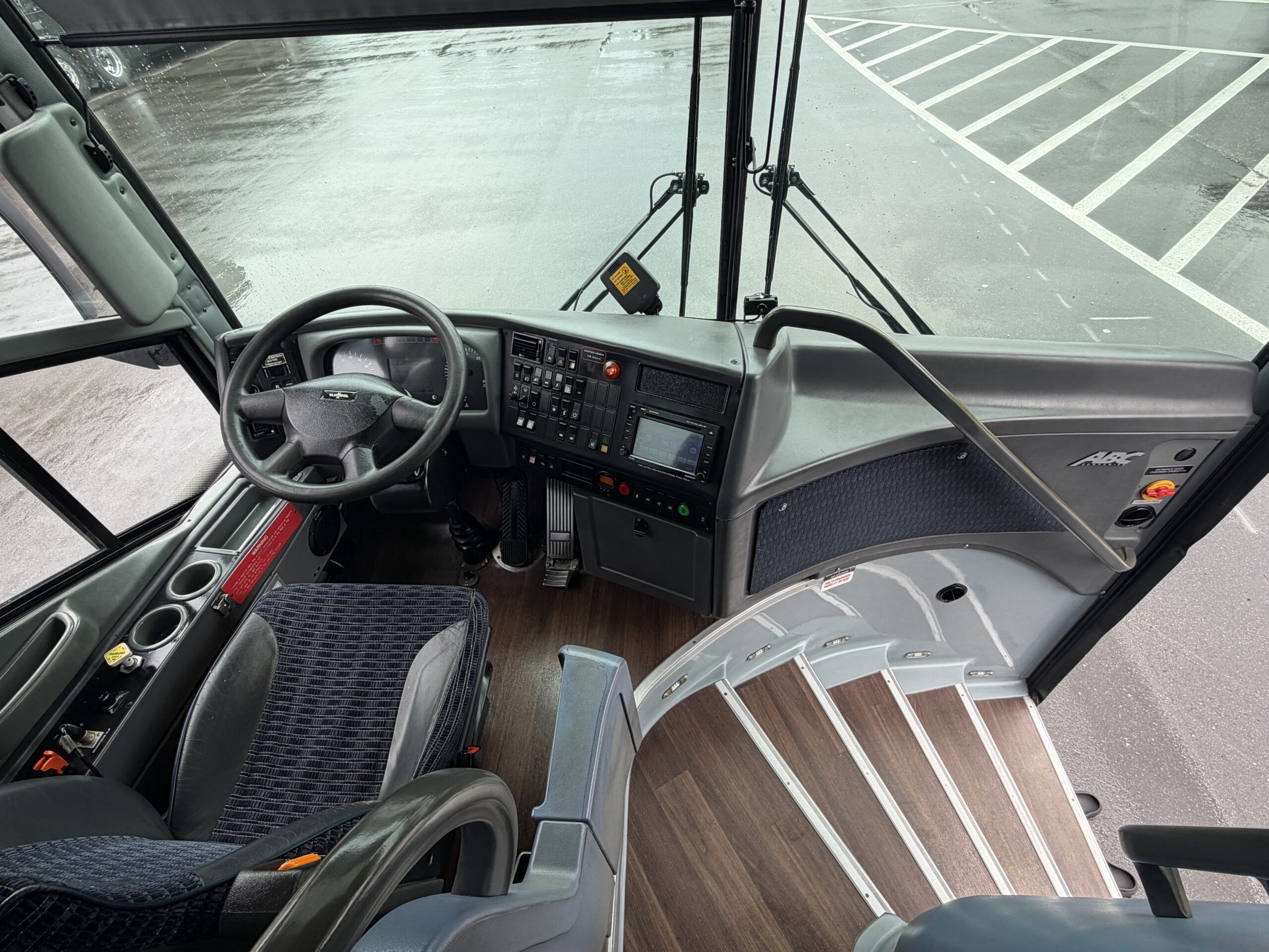 UV49111 bus image