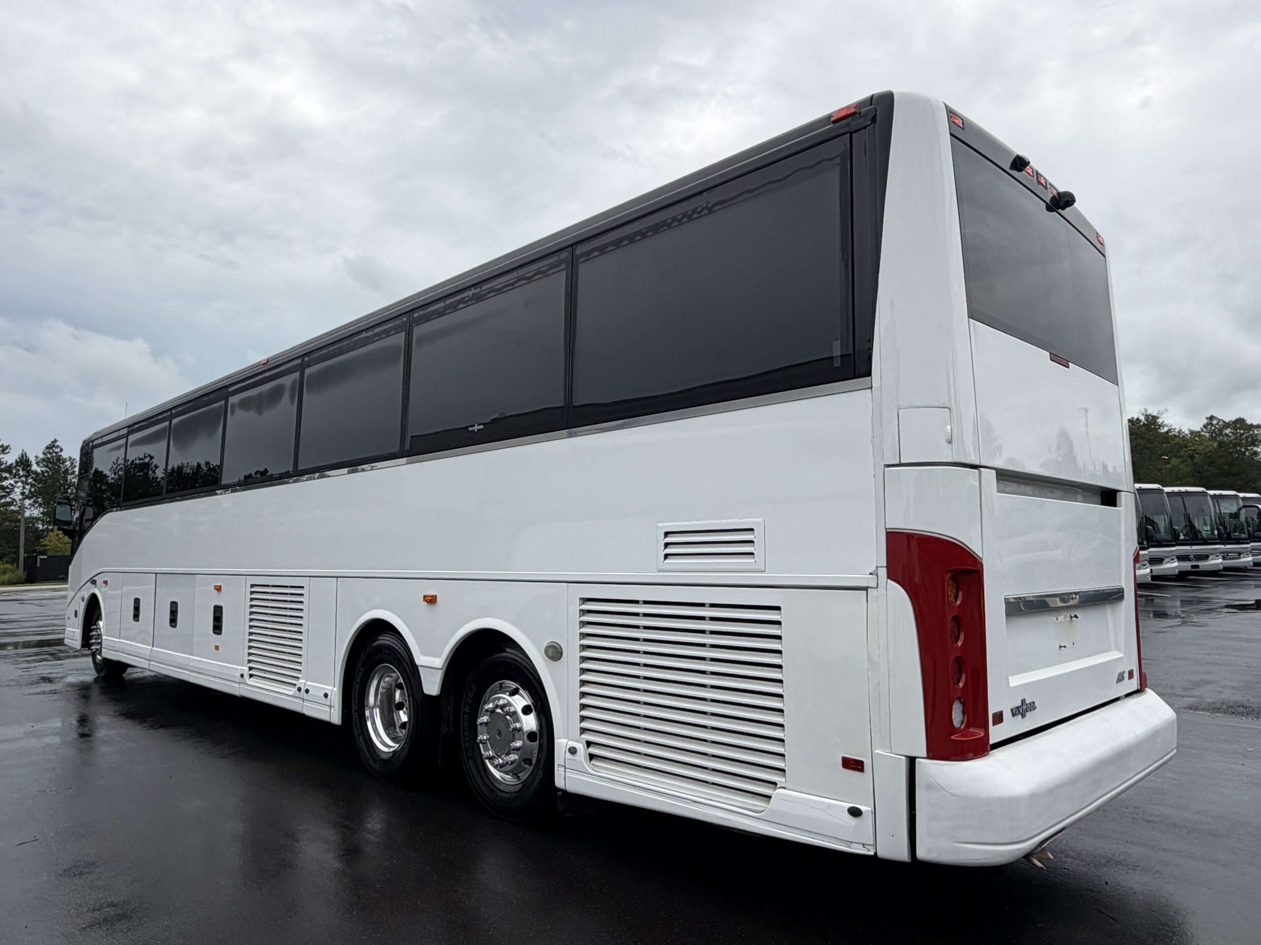 UV49111 bus image