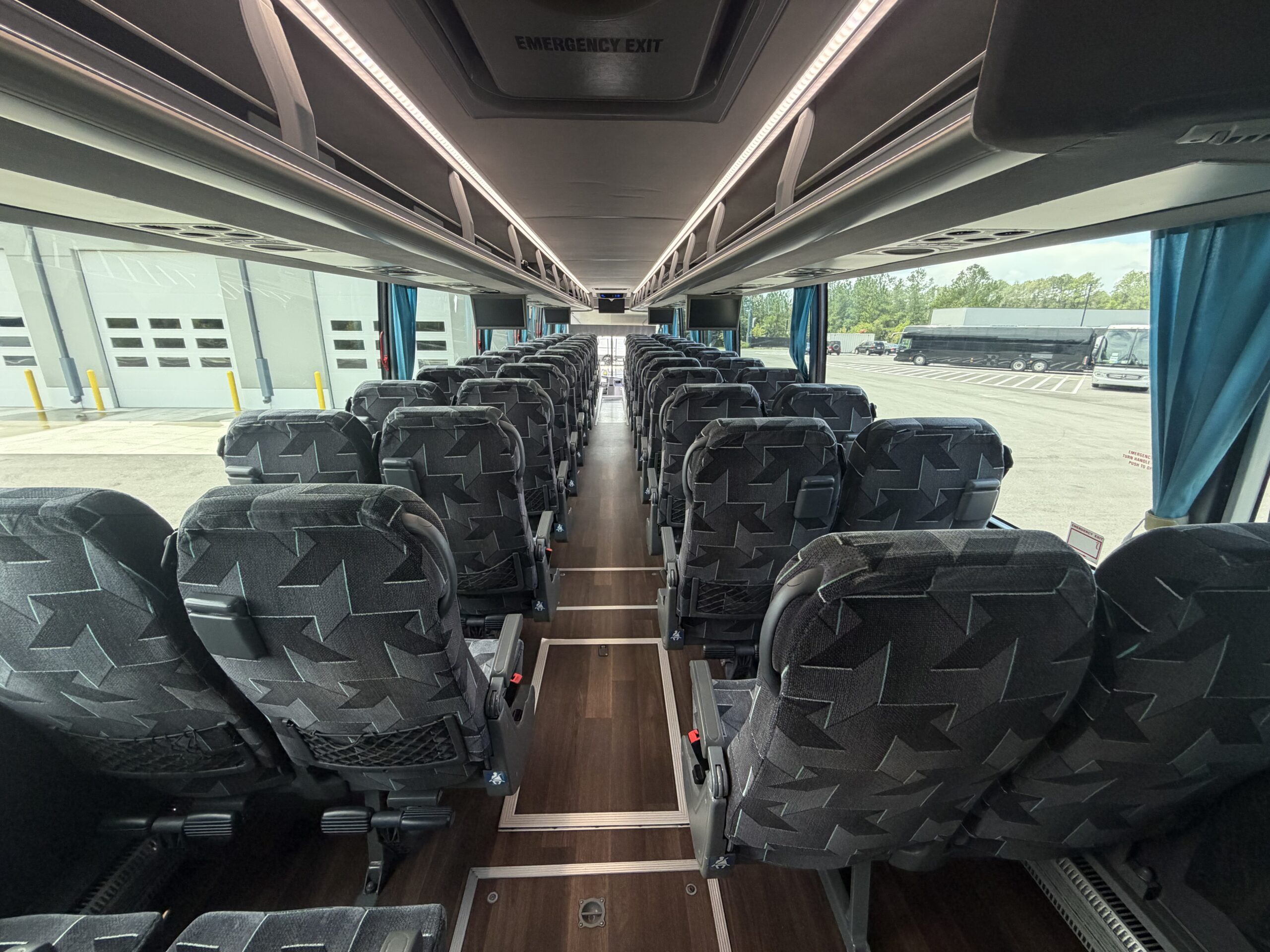 UV41439 bus image