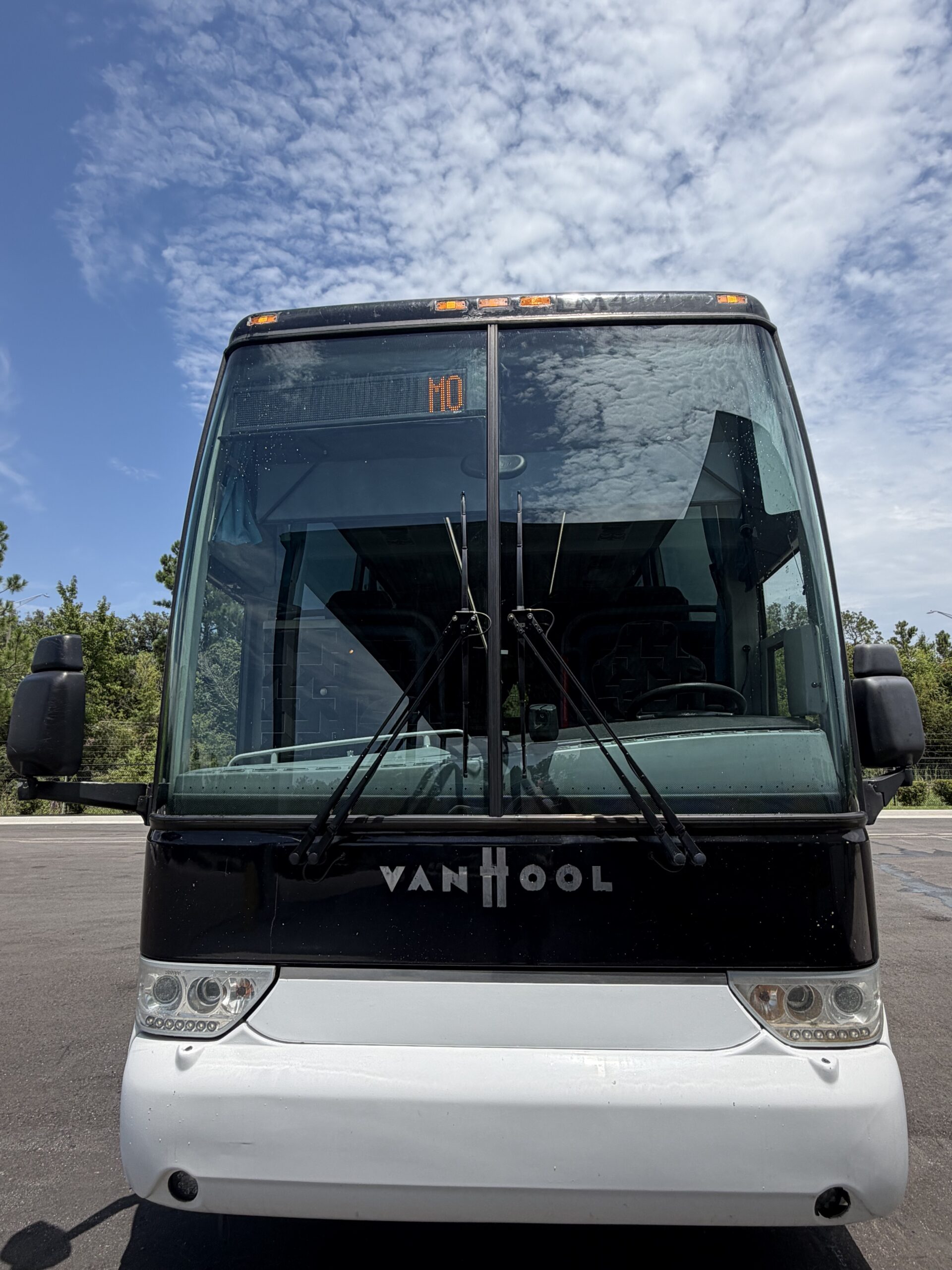 UV41439 bus image