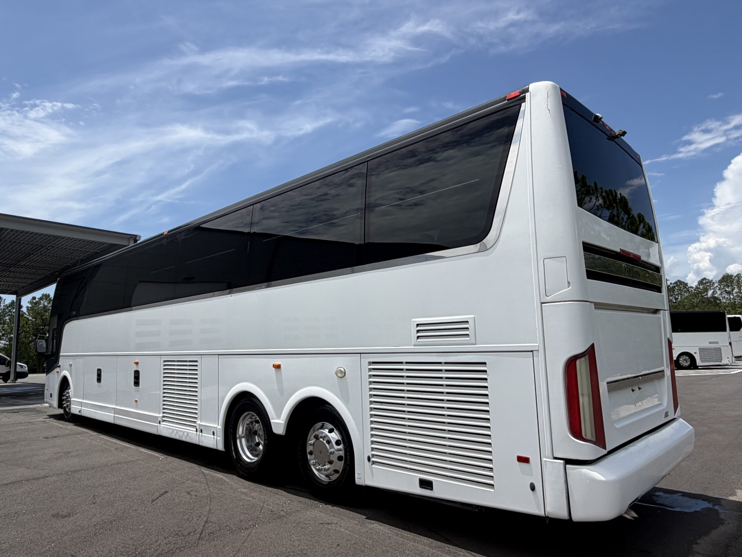 UV41439 bus image